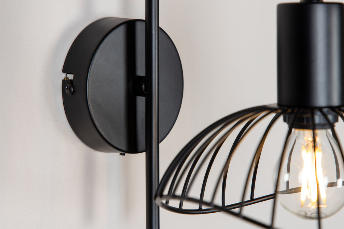 Venture Design Elsa Vägglampor Svart