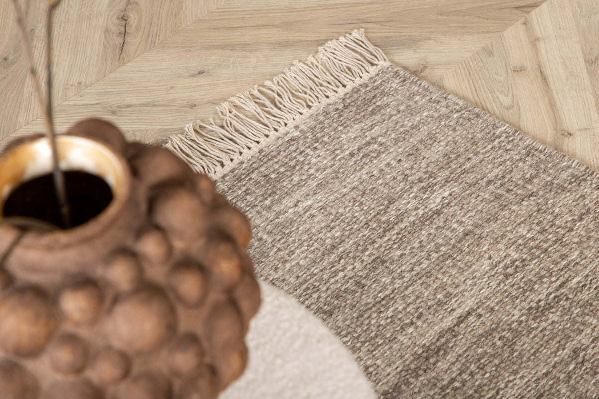 Venture Design Cyrus Rektangulära Mattor 250 x 80 Beige