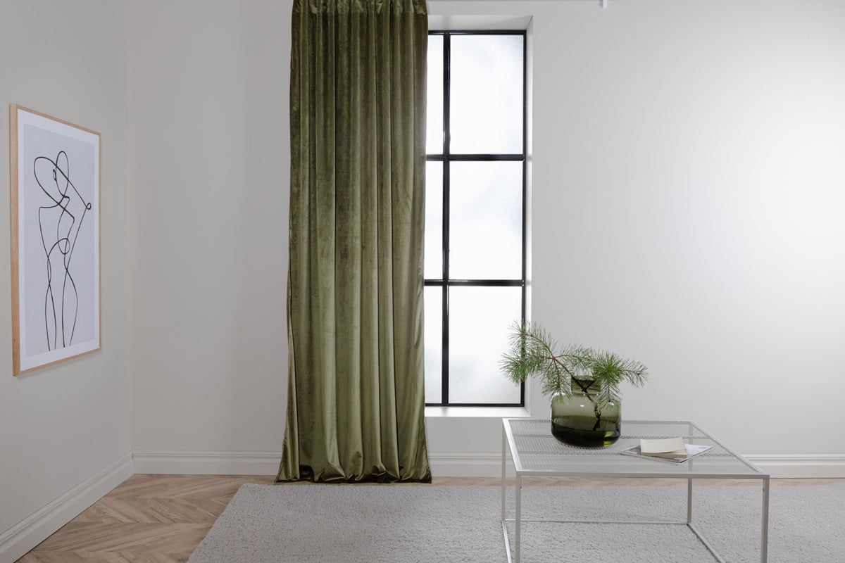 Venture Design Mary Gardiner 250 × 135