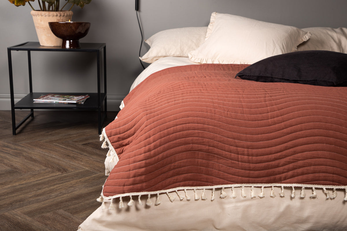 Venture Design Lias Överkast 180 x 260 Rostig orange