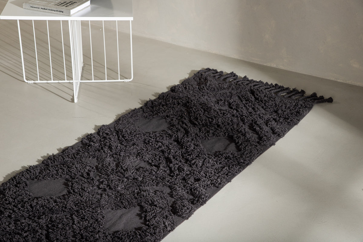 Venture Design Hilma Rektangulära Mattor 200 × 70 Mörkgrå