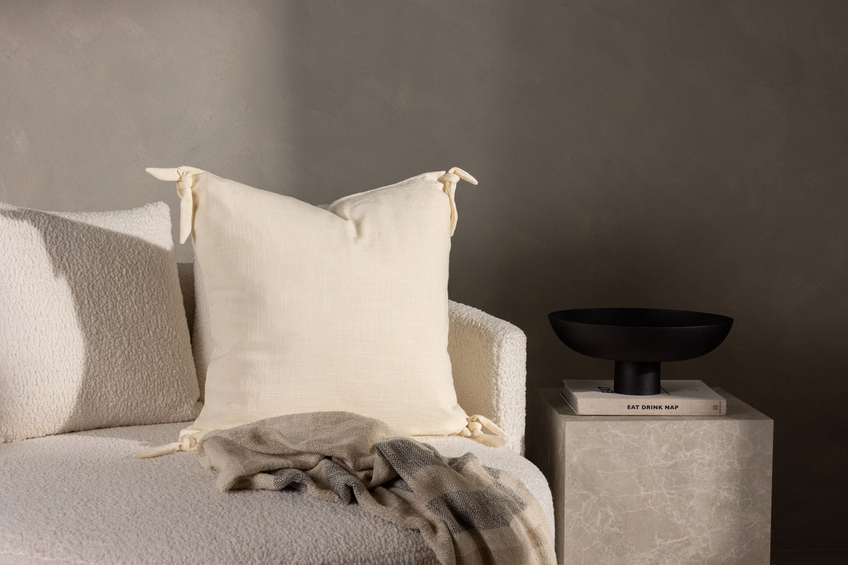 Venture Design Nora Kuddfodral 60 x 60 Vit
