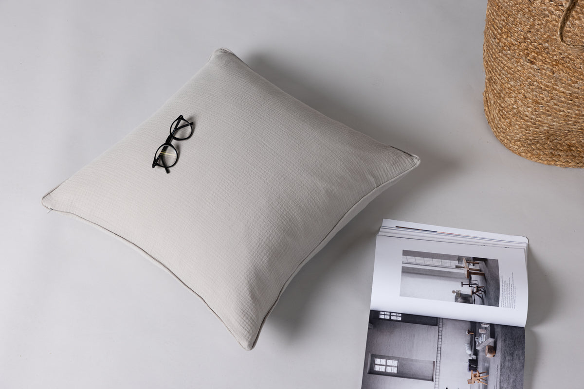 Venture Design Tyra Kuddfodral 60 x 60 Grå