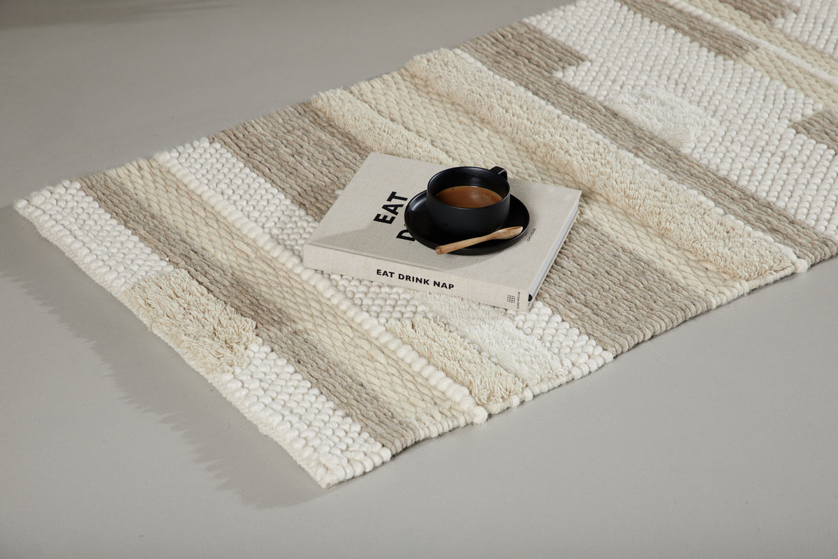 Venture Design Sixten Rektangulära Mattor 200 × 70 Beige