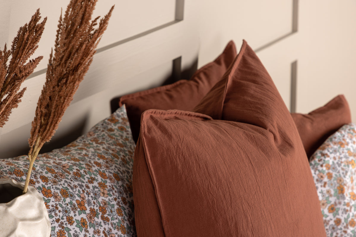 Venture Design Ronja Kuddfodral 60 x 60 Rostad