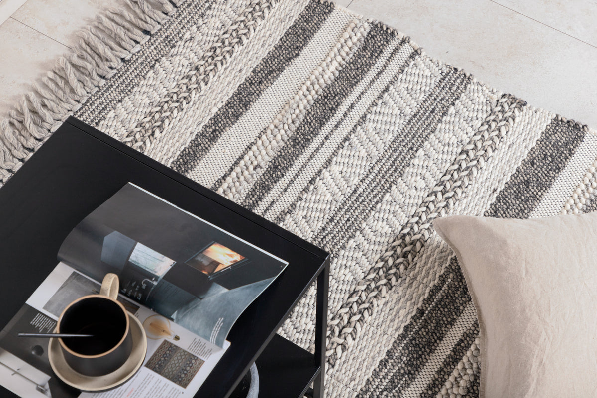 Venture Design Alwar Rektangulära Mattor 240 x 170 Mörkgrå