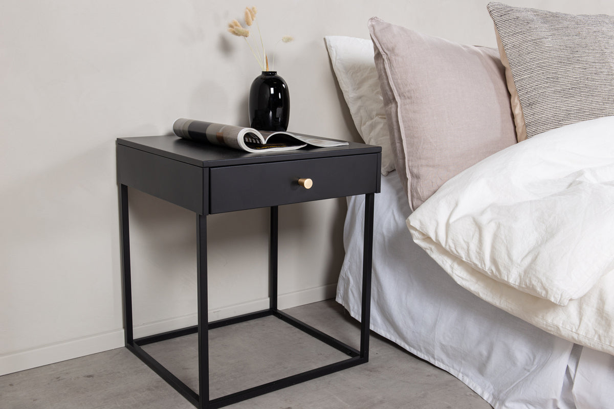 Venture Design Bakal Sängbord 43 x 41 Svart