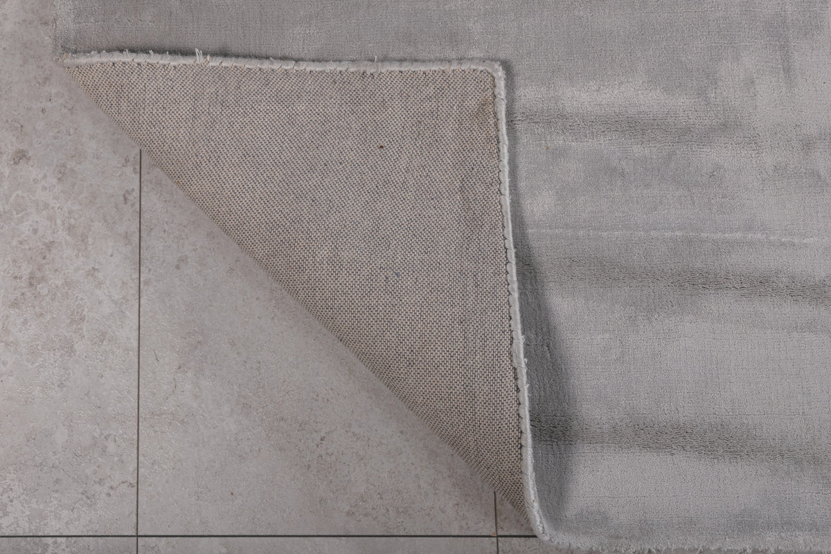 Venture Design Indra Rektangulära Mattor 240 x 170 Silver