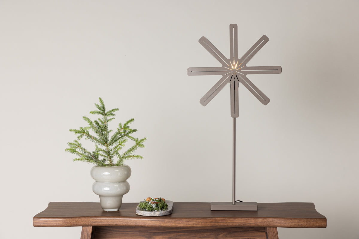 Venture Design Säfsen Bordslampor