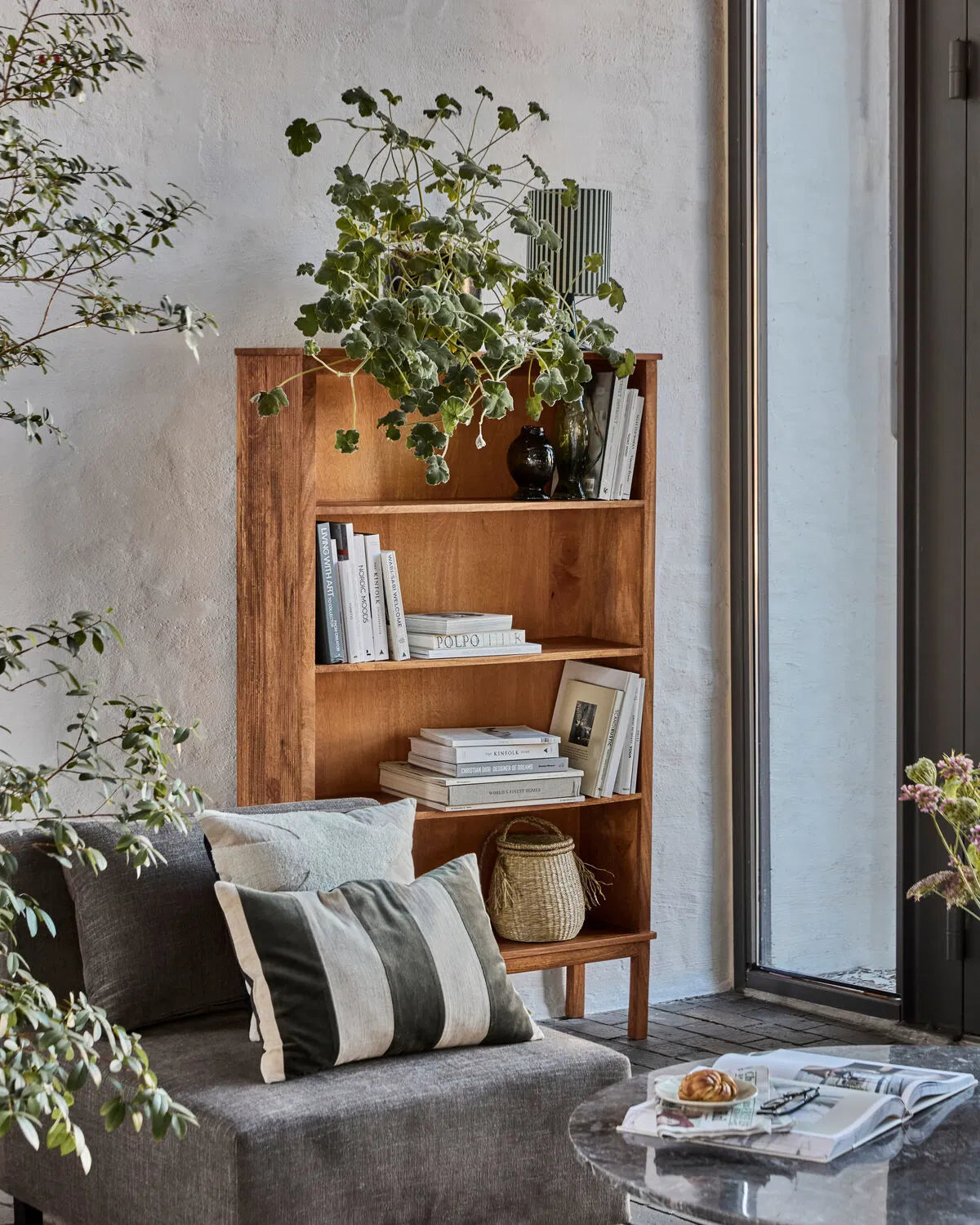 House Doctor Hylla, HDBalance, Antikbrun