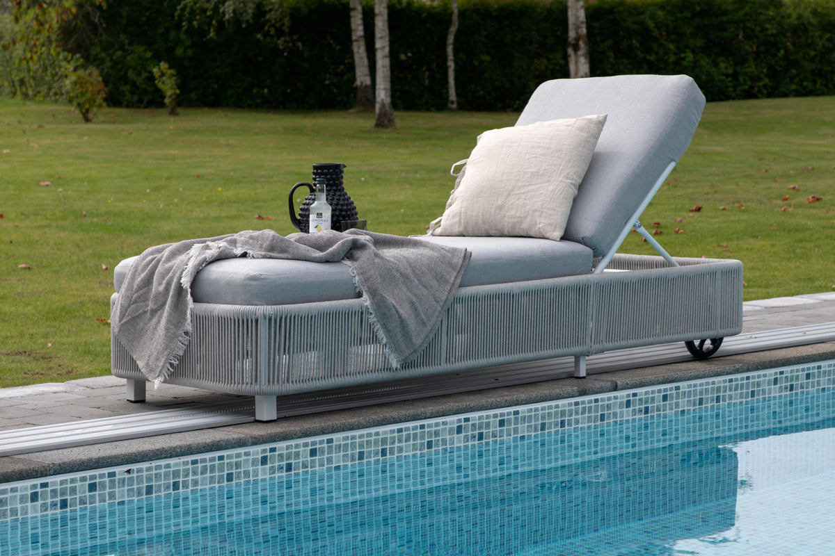 Venture Design Virya Solstolar