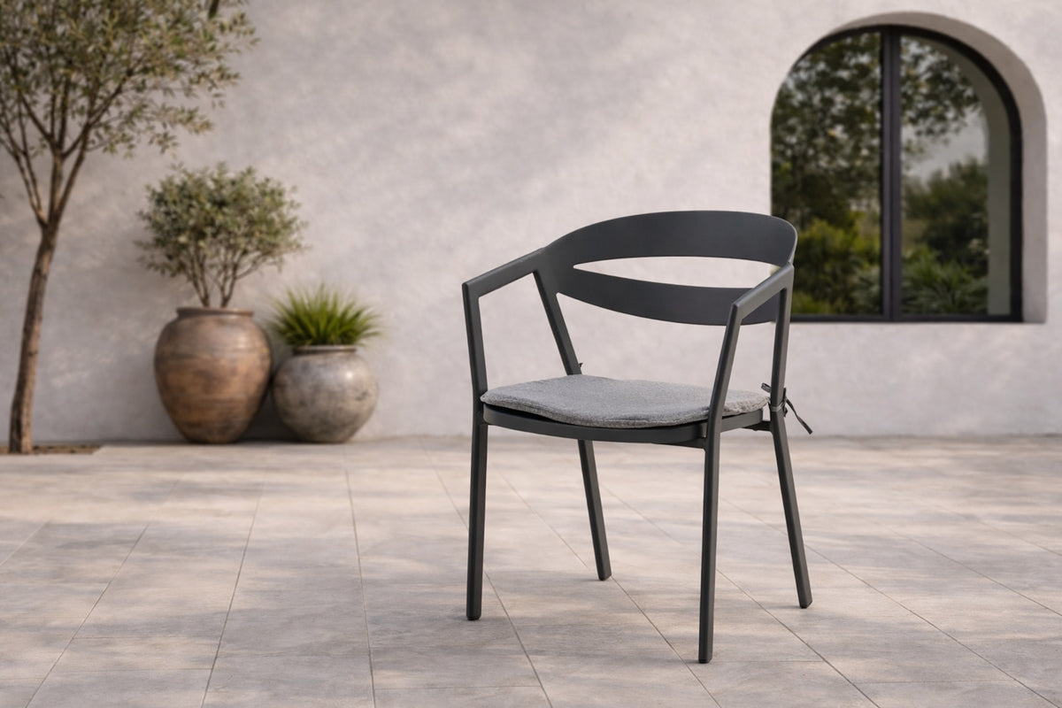Venture Design Slit Matstolar Svart