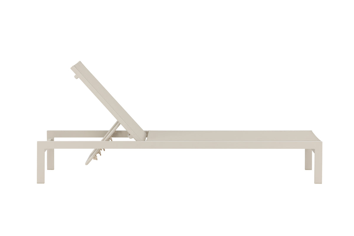 Venture Design Copacabana Solstolar