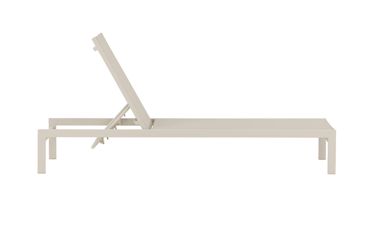 Venture Design Copacabana Solstolar