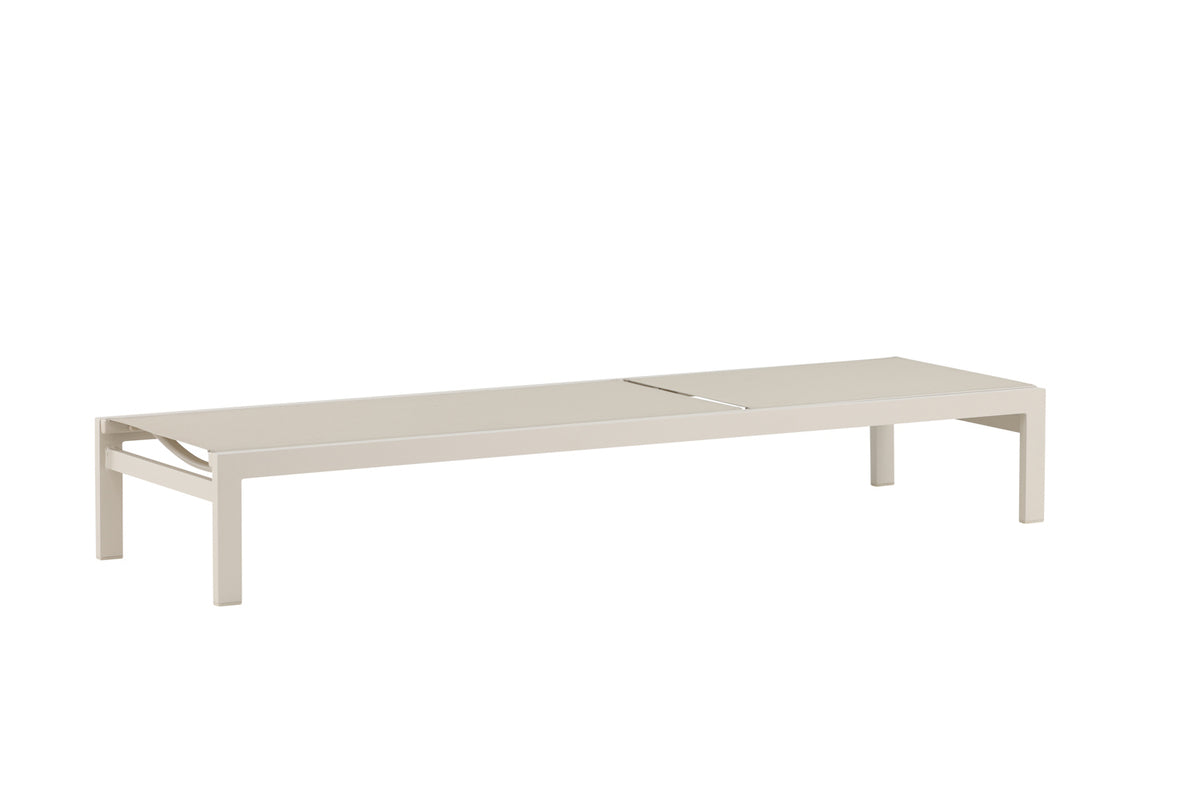 Venture Design Copacabana Solstolar