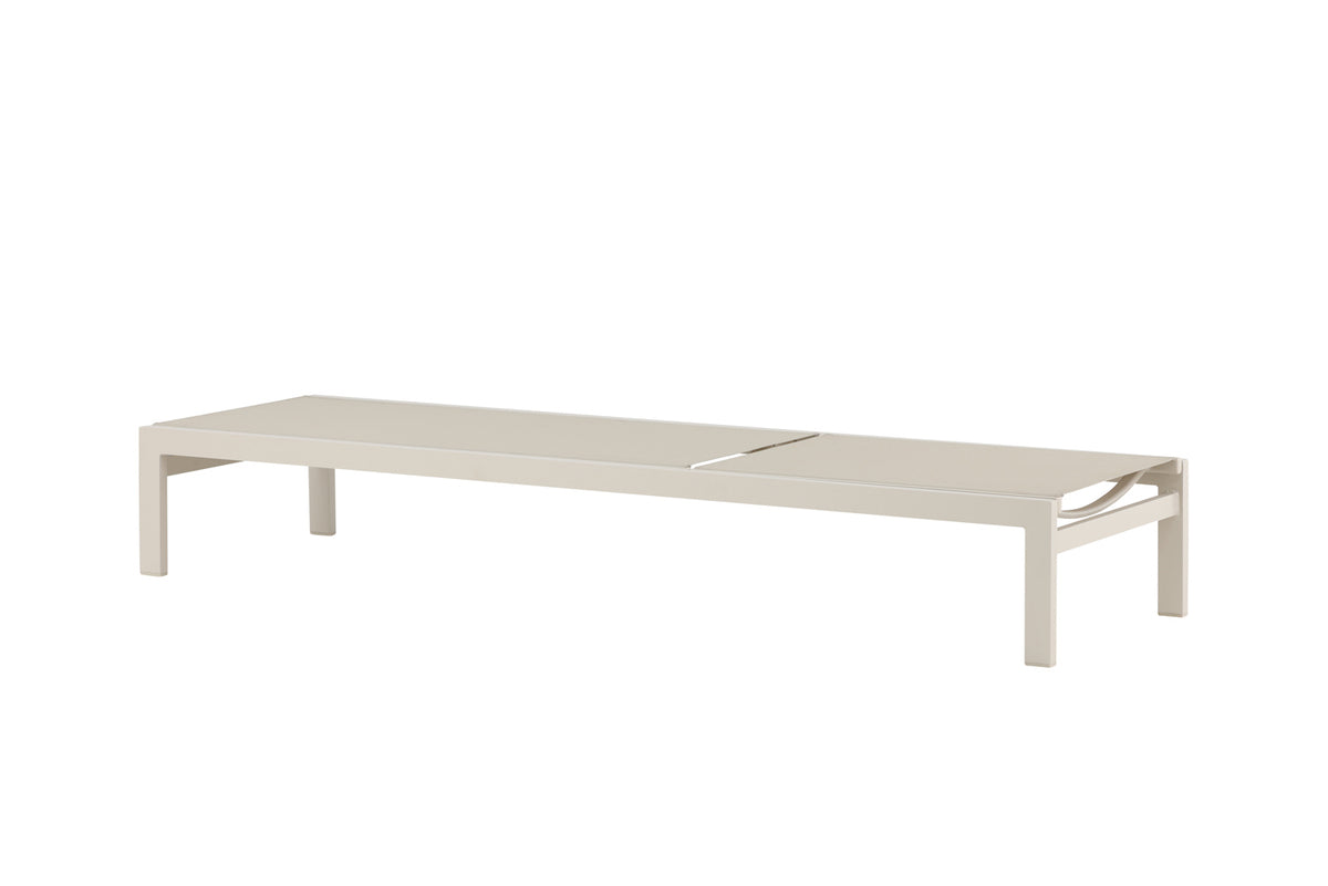 Venture Design Copacabana Solstolar