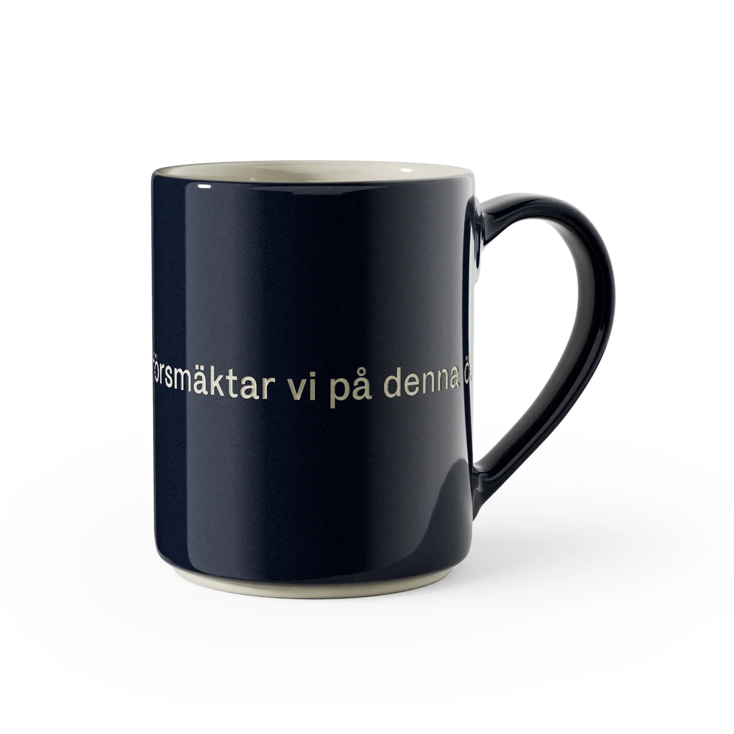 Design House Stockholm, Astrid lindgren, Mugg, 4-pack, “Utan snus i två dagar försmäktar vi på denna ö.”