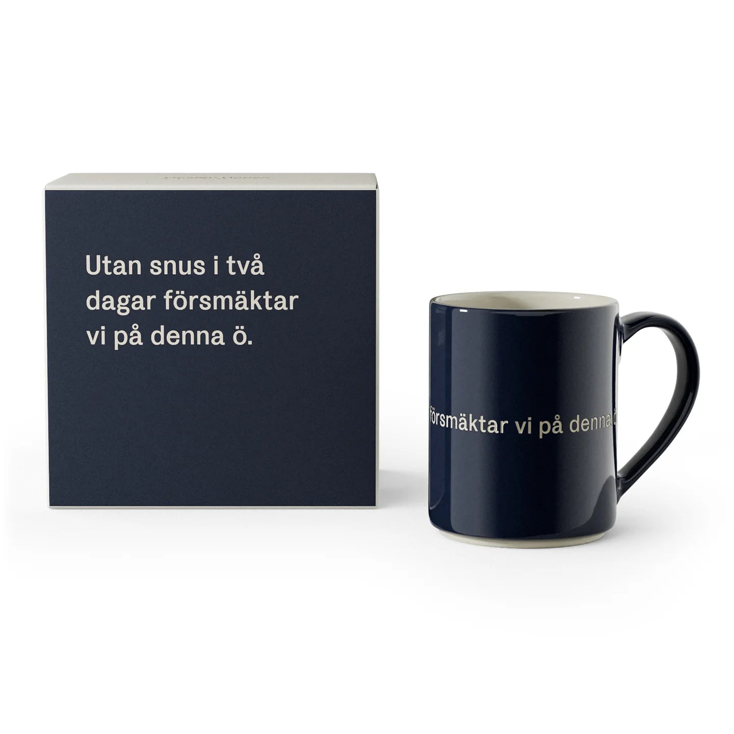 Design House Stockholm, Astrid lindgren, Mugg, 4-pack, “Utan snus i två dagar försmäktar vi på denna ö.”