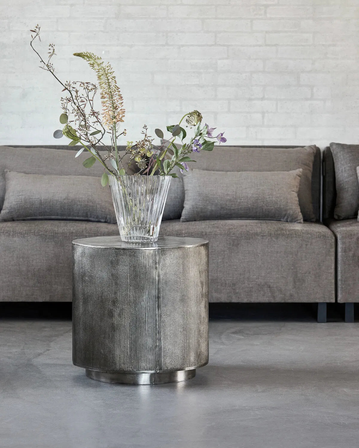 House Doctor Sidobord, HDRota, Borstad silver