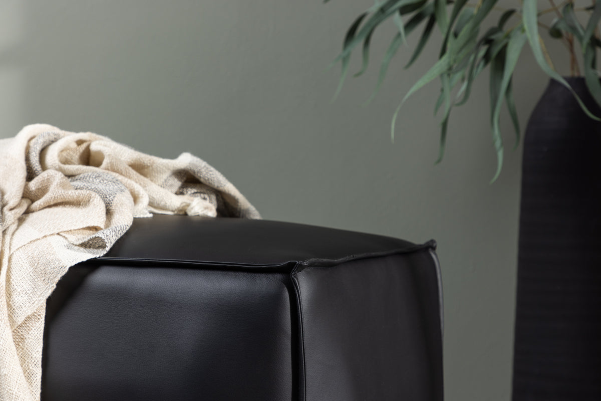 Venture Design Palermo Puff 119 x 47 x 59 Svart