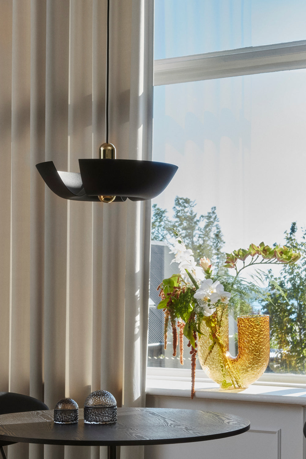 AYTM CYCNUS Tak Lampa, Grå