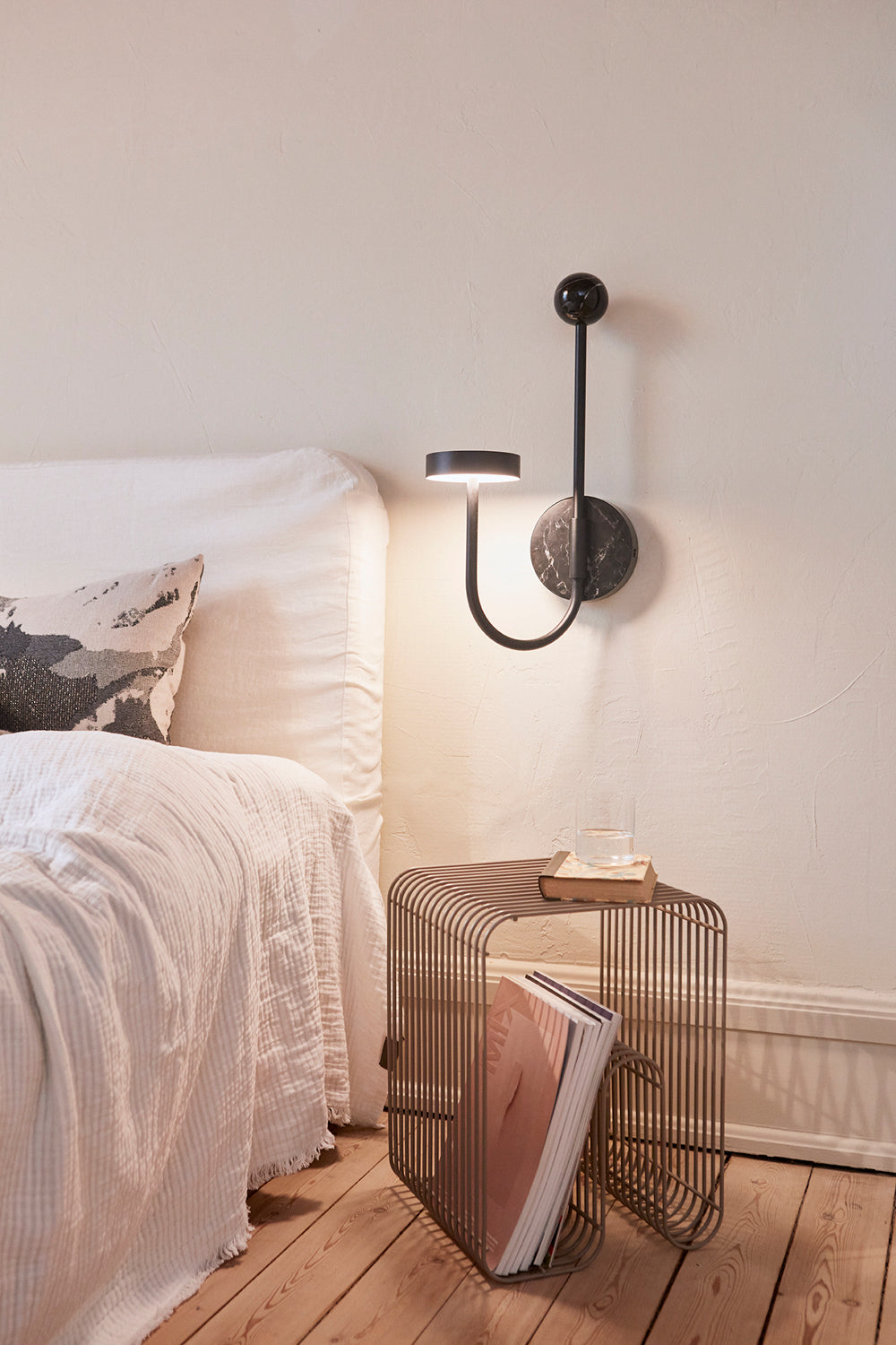 AYTM GRASIL Vägg Lampa