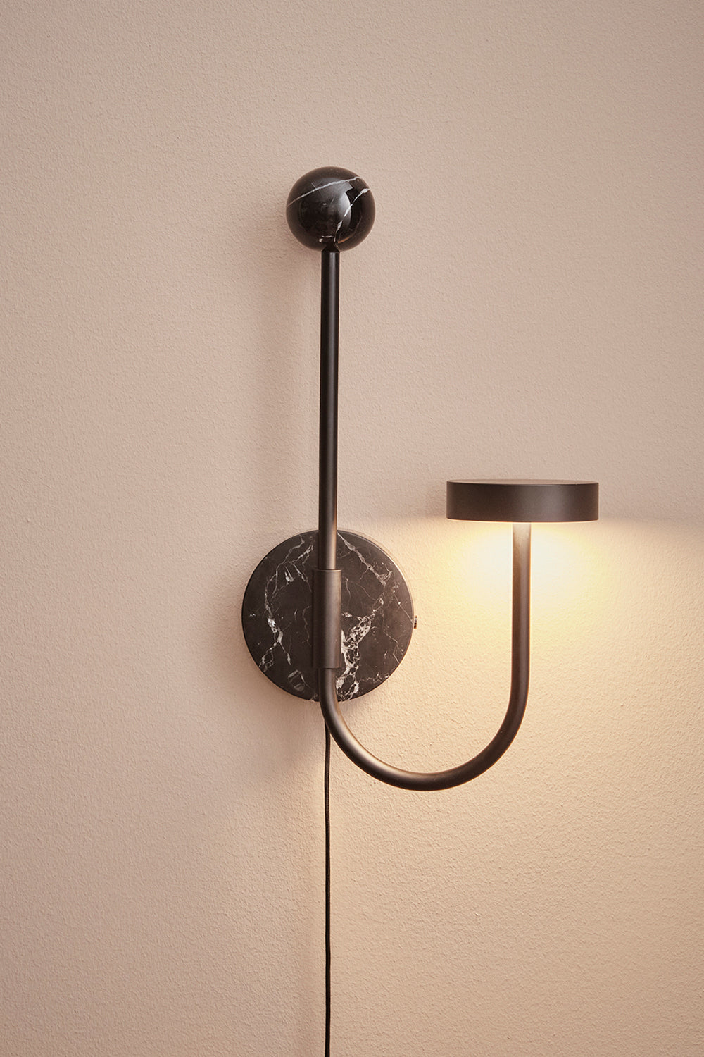 AYTM GRASIL Vägg Lampa