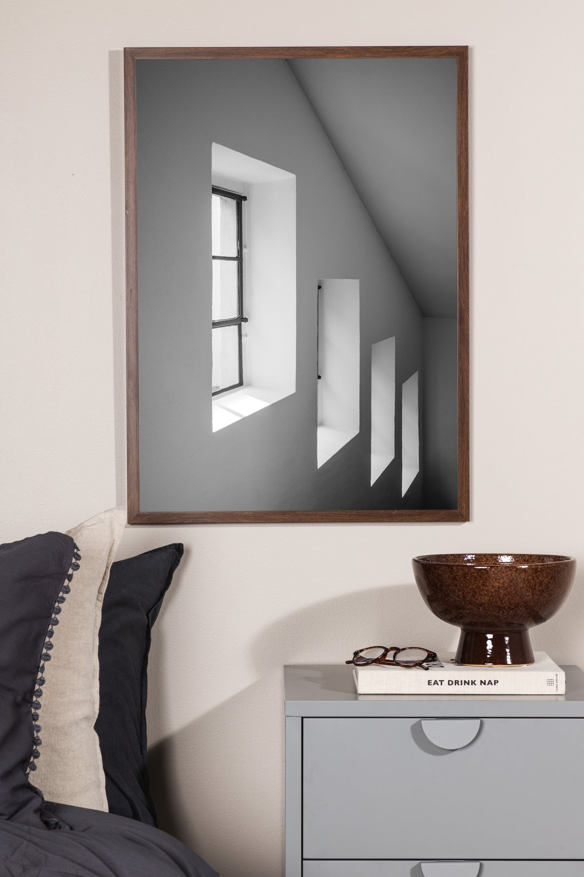 Venture Design Widows Posters Grå