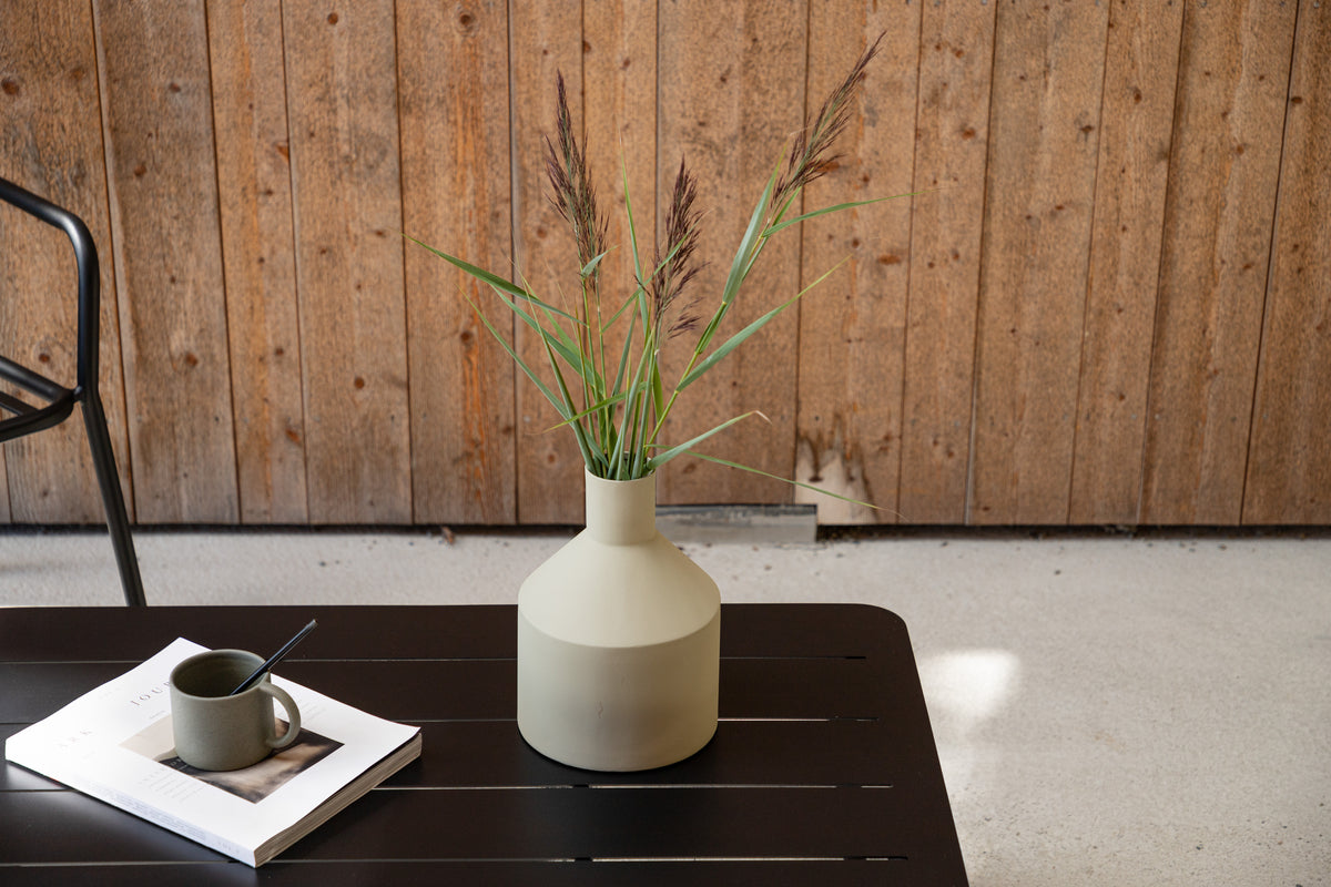 Venture Design Lina Soffbord 100 x 60 Svart