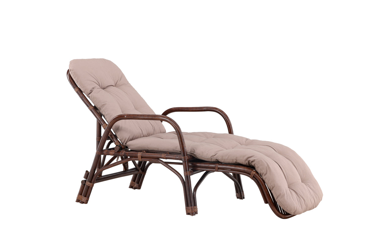 Venture Design Nella Solstolar