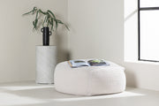 Venture Design Luca Puff 60 x 40 x 60 Grädde