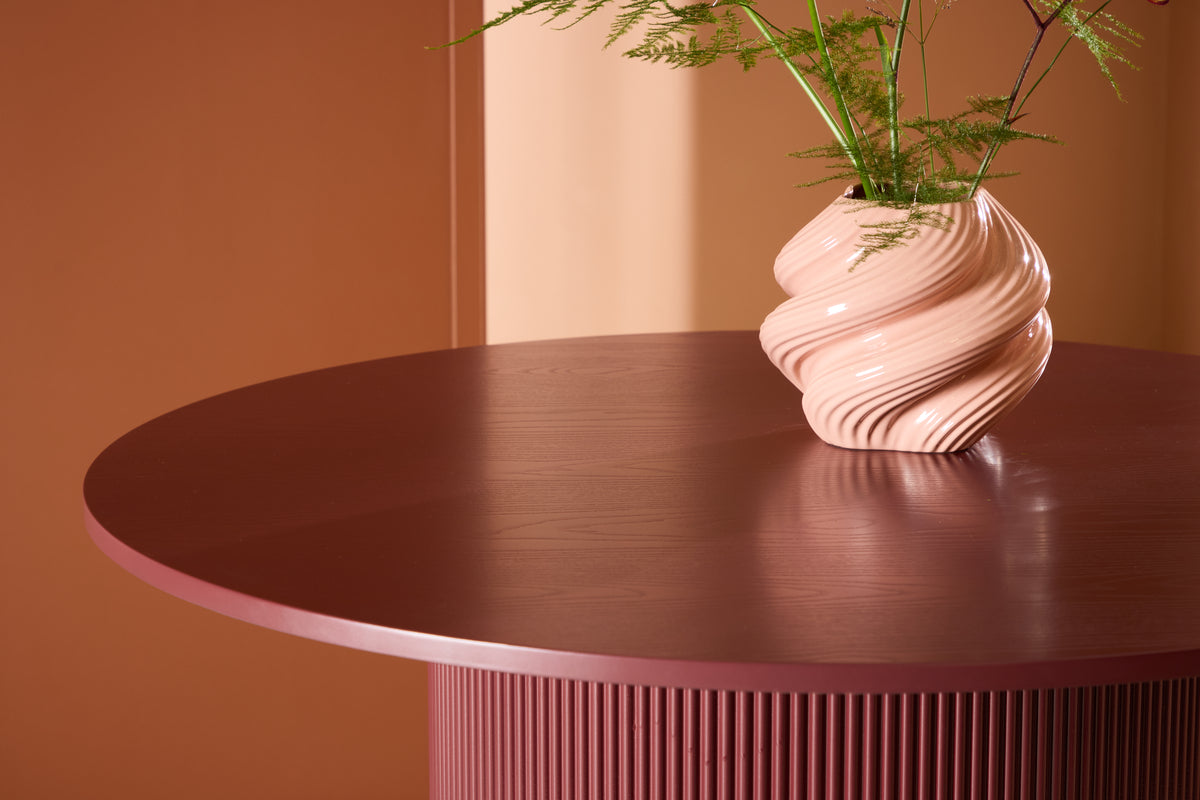 Venture Design Lenox Runda Matbord ⌀110 Vinröd