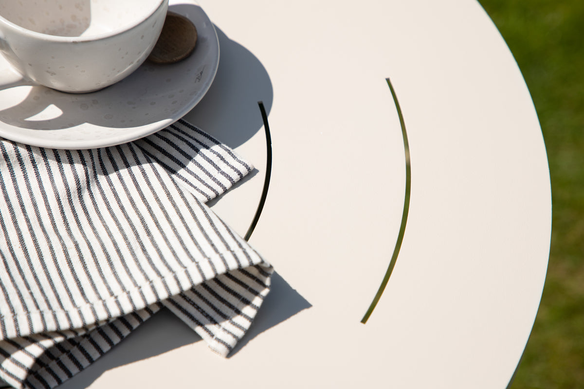 Venture Design Bacong Cafebord ⌀60 Beige