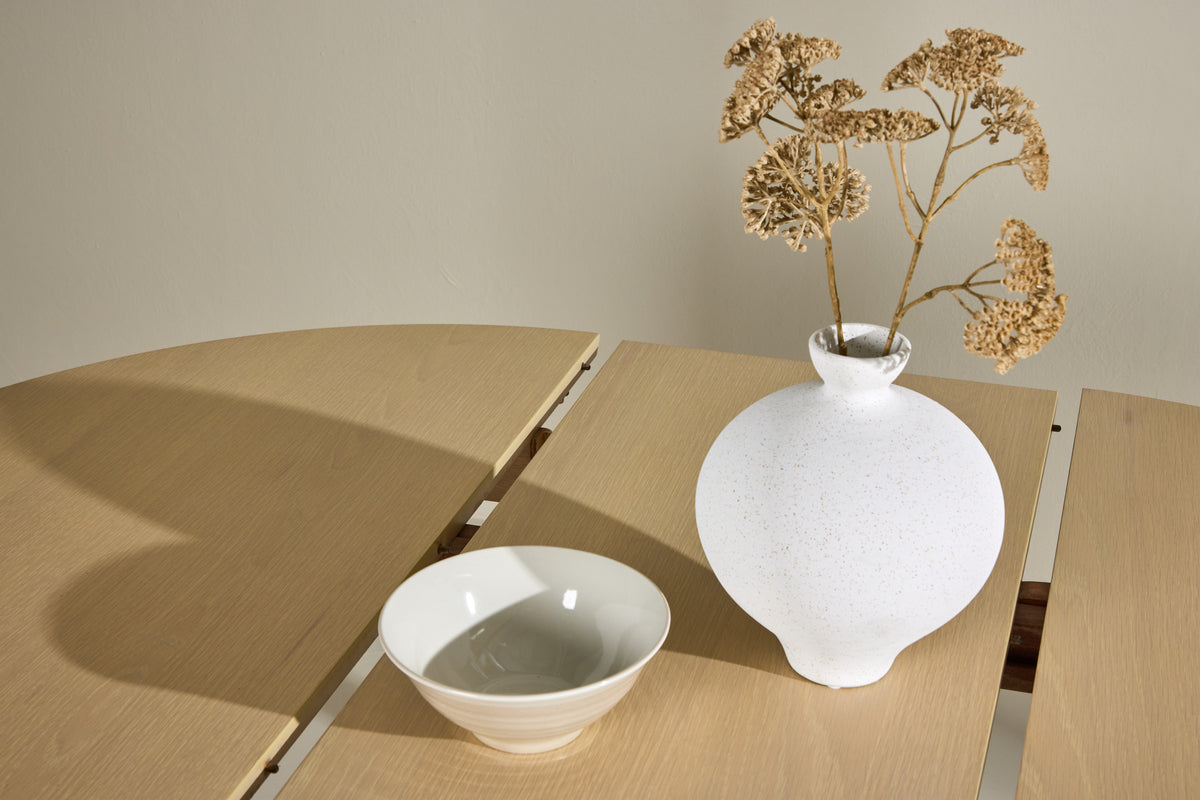 Venture Design Gilda Runda Matbord ⌀110 Vitputsad