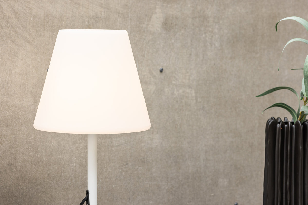 Venture Design Moris Bordslampor