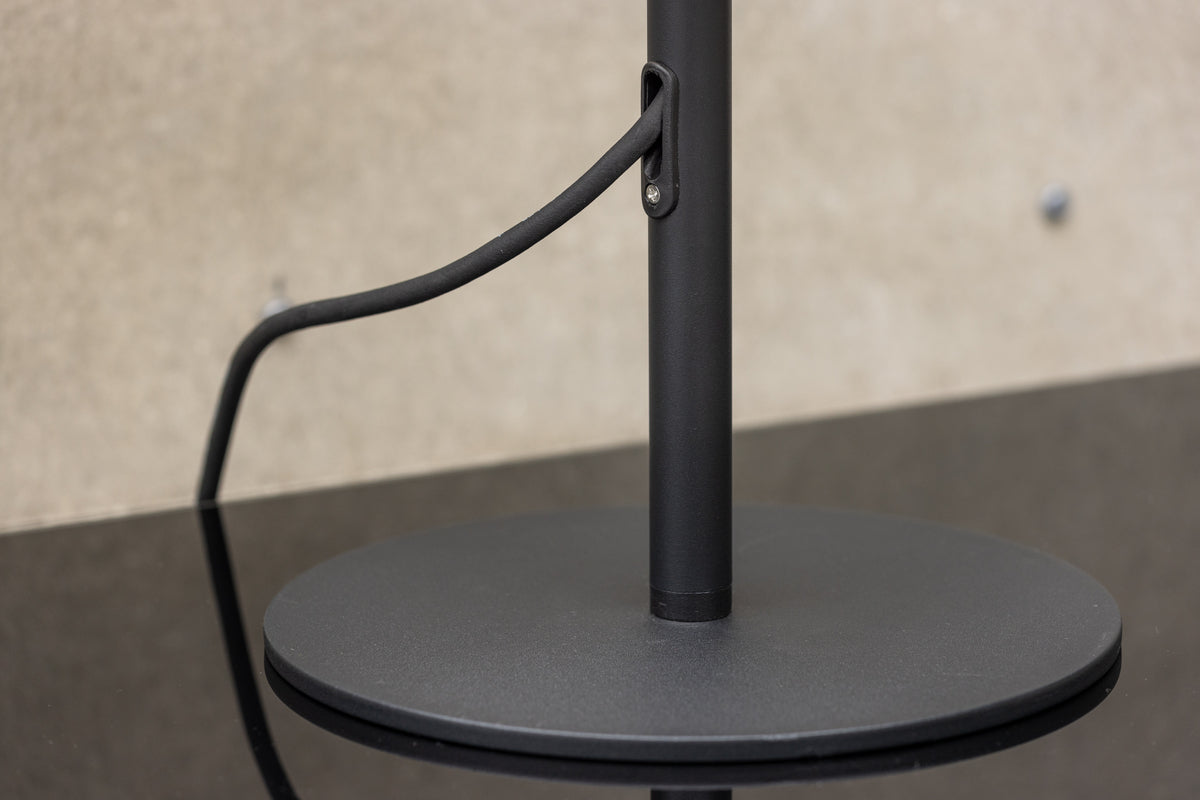 Venture Design Moris Bordslampor