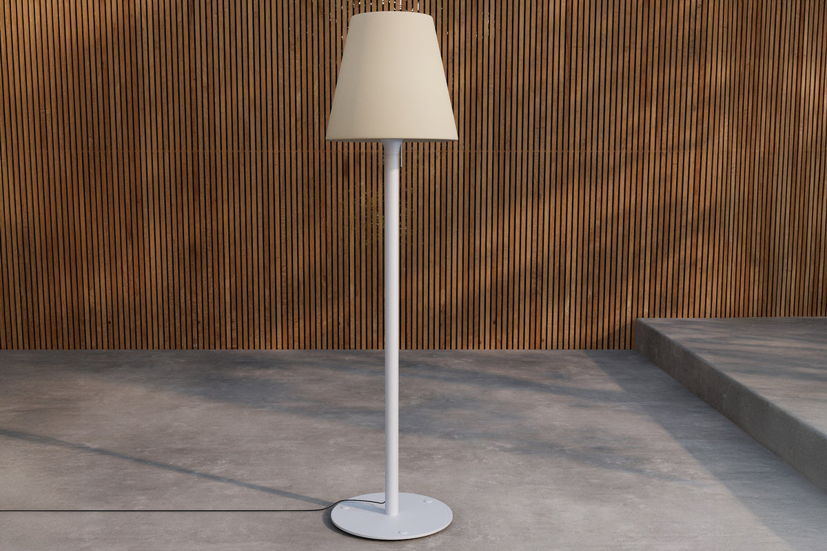 Venture Design Moris Golvlampor