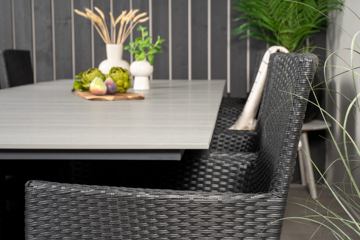 Venture Design Levels & Malin Matbord 229x100x75 + Matstolar Svart
