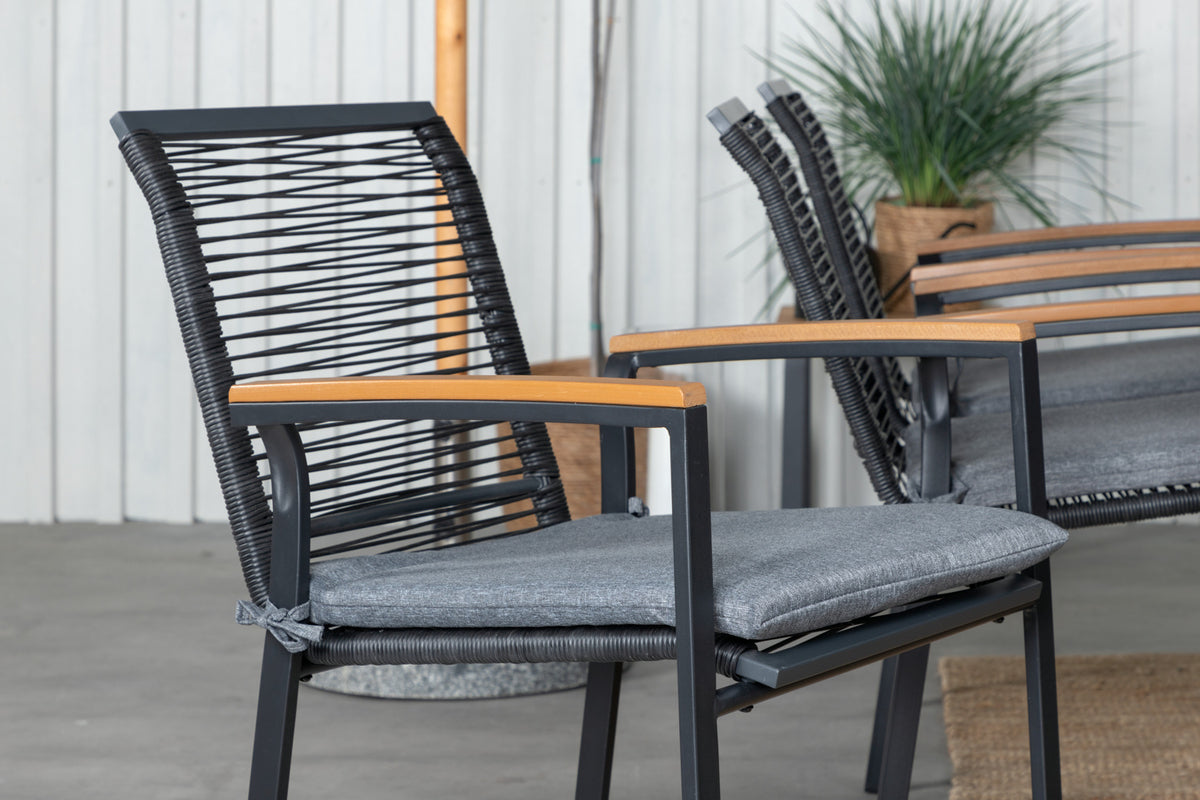 Venture Design Dallas & Mexico Matstolar Svart + Matbord 90x180/240