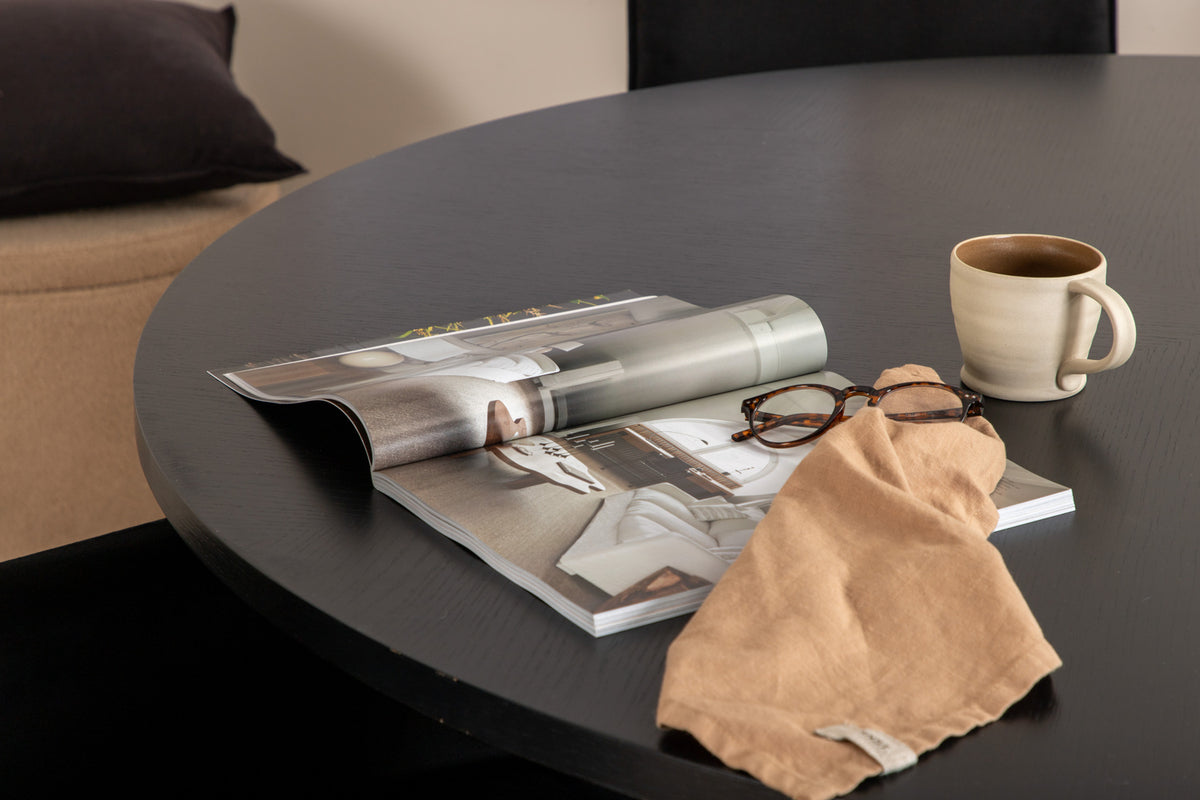 Venture Design Copenhagen & Petra Runda Matbord ⌀140 Svart + Matstolar Svart