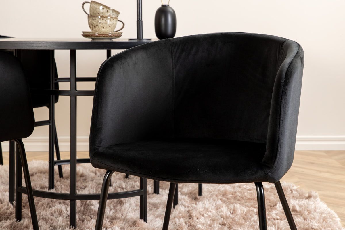 Venture Design Copenhagen & Berit Runda Matbord ⌀140 Svart + Matstolar Svart