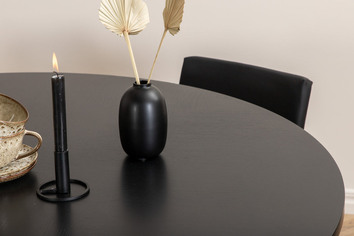 Venture Design Copenhagen & Kenth Matbord ⌀140 + Matstolar Svart