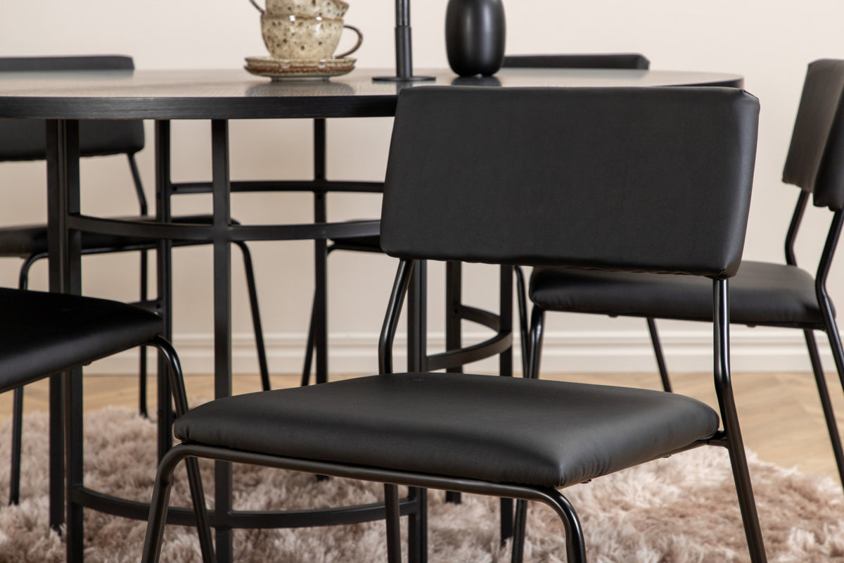 Venture Design Copenhagen & Kenth Matbord ⌀140 + Matstolar Svart