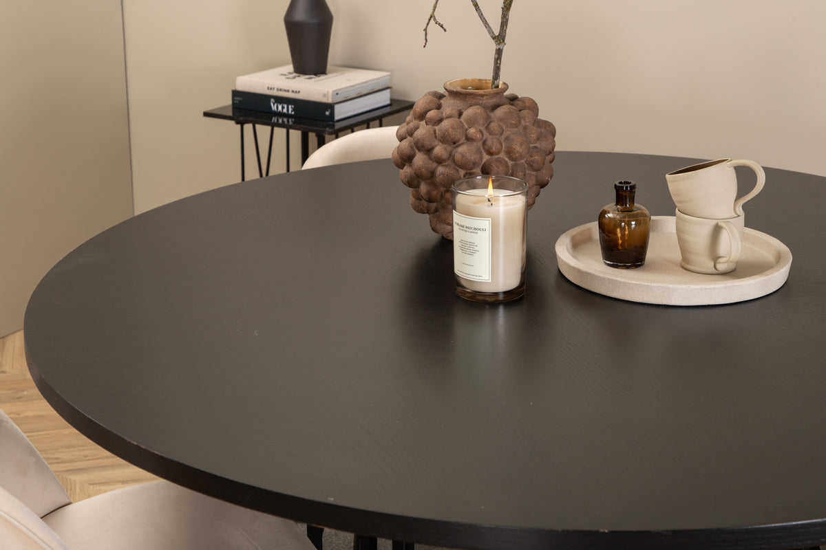 Venture Design Copenhagen & Velvet Matbord ⌀140 + Matstolar Beige
