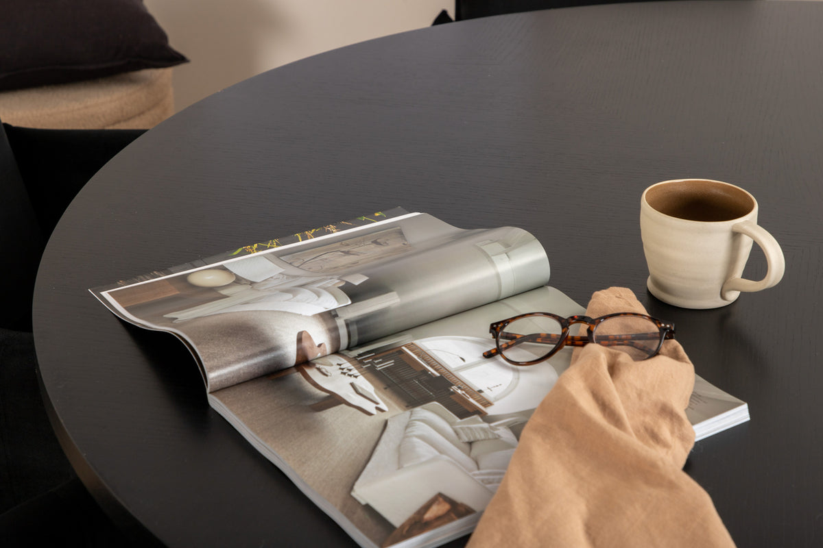 Venture Design Copenhagen & Petra Runda Matbord ⌀140 Svart + Matstolar Svart