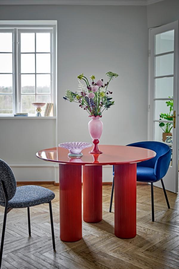 Bloomingville Della matbord, rött, FSC ® 100%, MDF D110xH75 cm