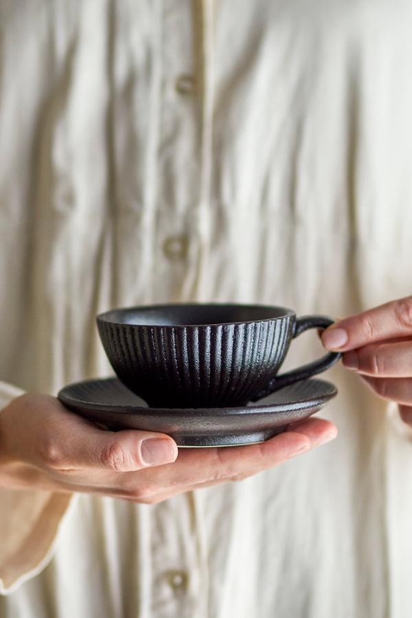 Bloomingville Neri Cappuccinokopp med fat, svart, stengods C:D9,5xH6/S:D13,5xH2,5 cm, 8-pack