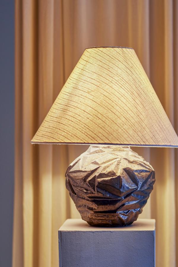 Bloomingville Carolla Bordlampa, Brun, Stengods D38xH49 cm