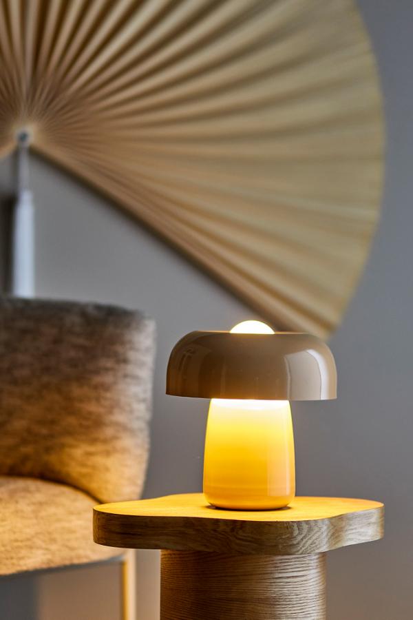 Bloomingville Ylva Bordlampa, Natur, Metall D25,5xH28 cm