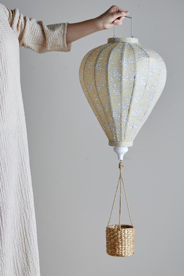 Bloomingville Pompmobil, Gul, Polyester D35xH85 cm